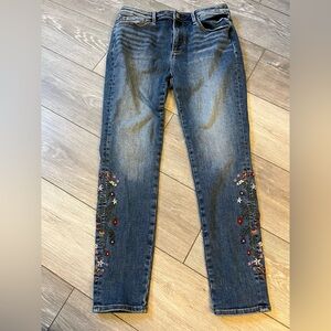 Driftwood Jackie Floral Embroidered Jeans Size 8